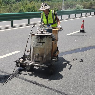 Σκωρίδια για την επιφάνεια οδικών οδοστρωμάτων για την επιφάνεια των προσεγγίσεων στο κατάστρωμα γέφυρας