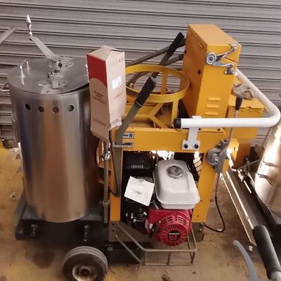 120L δεξαμενή χρώματος θερμοπλαστική μηχανή σήμανσης δρόμου για μείωση θορύβου από δονήσεις